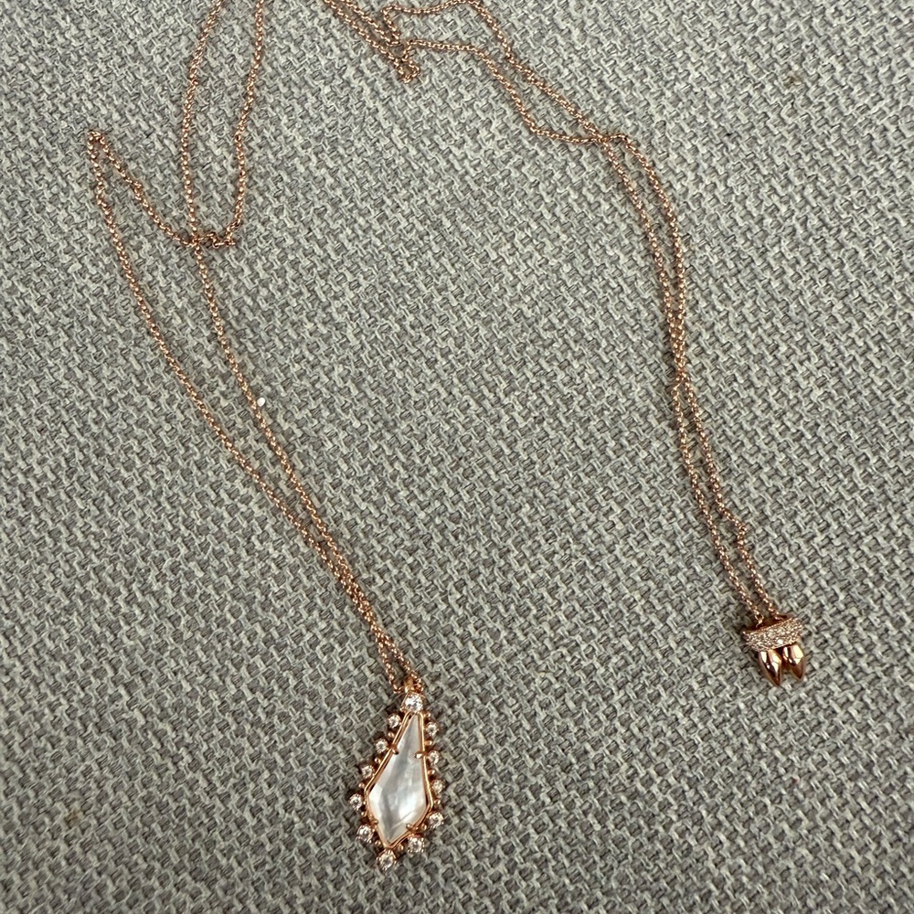 RARE Kendra Scott Rose Gold Necklace Elegant Necklace
